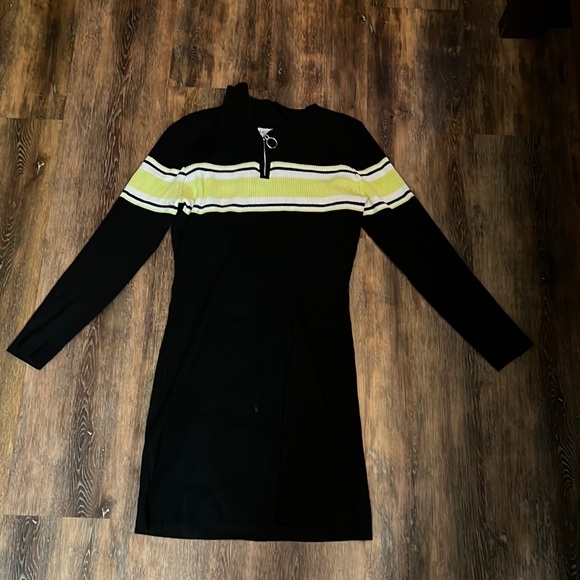 Slimmed dress - Picture 1 of 1